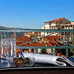 فندق Boutique Parnassia