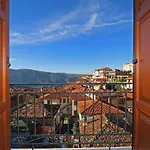 Boutique Parnassia 4*