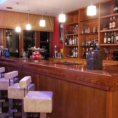 Hotel Boutique Parnassia 4*