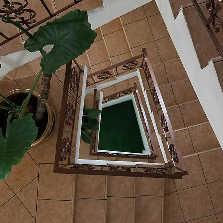 Ξενοδοχείο Boutique Parnassia 4*